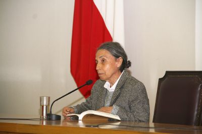 Elvira Hernández, poeta, ensayista, crítica literaria nacional y Premio Iberoamericano de Poesía Pablo Neruda 2018.