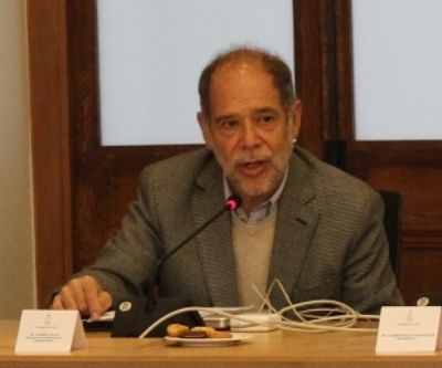 Vicerrector de Asuntos Estudiantiles y Comunitarios, prof. Juan Cortés.