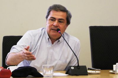 Senador Universitario Jorge Gamonal Aravena.
