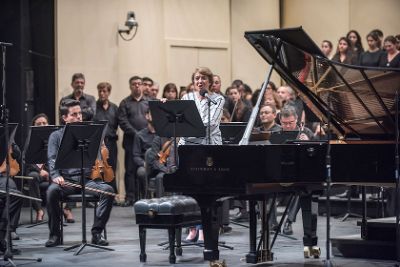 Con la música de Dmitri Shostakovich y Ludwig van Beethoven el conjunto de la Casa de Bello celebró este nuevo aniversario.