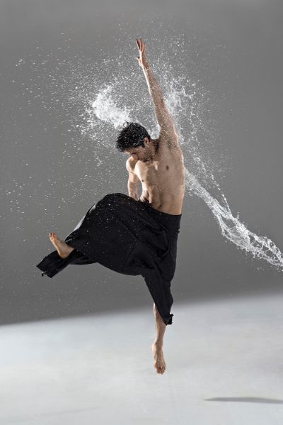Maradentro, la nueva pieza del Ballet Nacional Chileno que evoca el sentimiento oceánico.