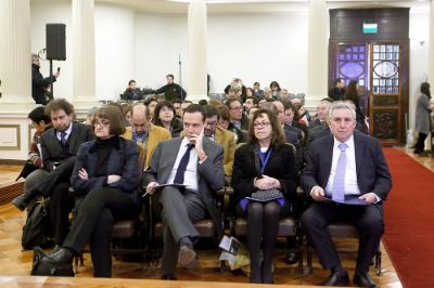 Autoridades académicas y de gobierno, además de expertos del mundo de la educación participaron del "Seminario Nuevas Pruebas de Admisión".