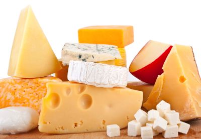 Independiente del tipo de queso, es importante considerar al momento de comprar "primero, que en la etiqueta del producto esté señalado la palabra 'Queso'¿.