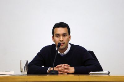 El presidente de la Asociación Venezolana en Chile y estudiante de Derecho de nuestro plantel, Luis Zurita.