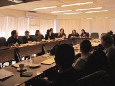Convocados por el Consejo de Evaluación, las disciplinas artísticas de la Universidad de Chile debatieron cómo evaluar académicamente "la creación".