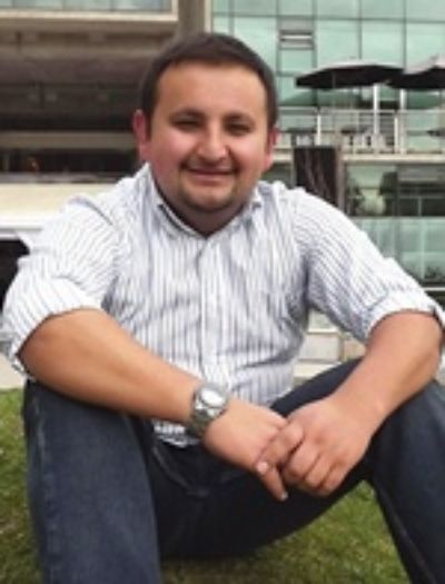 Rodrigo Donoso Baeza, estudiante de Ingeniería Comercial, candidato al Senado Universitario 2012-2014.