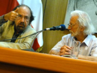 Prof. Manuel Antonio Garretón dirigió el Seminario "La Cuestión de la Ideología en las Ciencias Sociales" que con la visita de Guy Bajoit llegó a su finalización por el año 2012.
