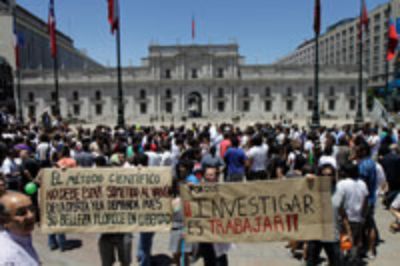 Los manifestantes en la Plaza de la Constitución.