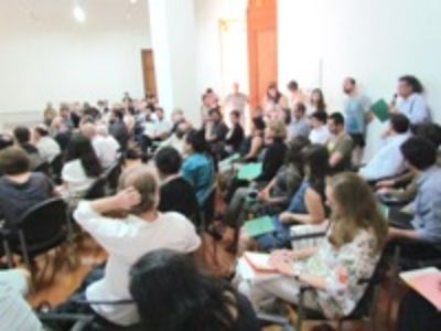 Numerosos participantes acudieron al Museo de Arte Contemporáneo (MAC) del Parque Forestal, lugar de realización del Seminario.