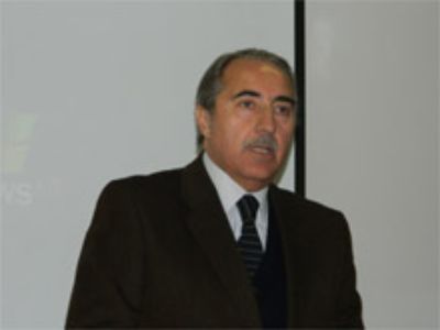 El Secretario Regional Ministerial de Agricultura de la Región Metropolitana, Patricio Fuenzalida; en el encuentro.
