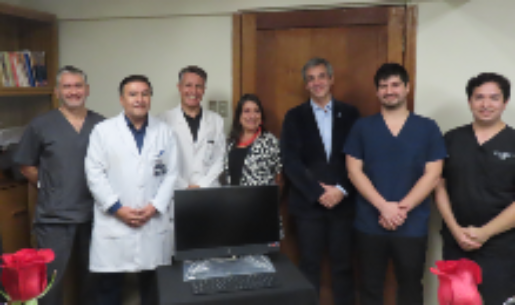 Doctores Eugenio Luna, Ricardo Tolosa, Enrique Cifuentes, Andrea Mena, Juan Pablo Torres, Martín Muñoz y Hugo Henríquez