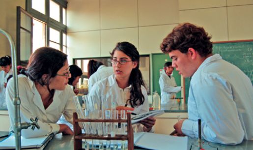 La Universidad posee centros y laboratorios a lo largo de todo Chile