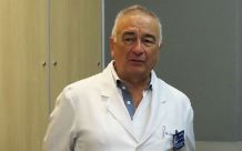 El Dr. Cristián Miranda, Subdirector médico del HCUCH