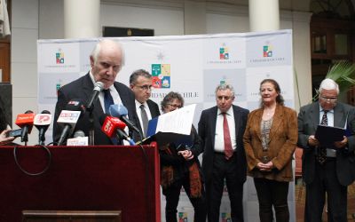 Ennio Vivaldi es reelecto Ennio Vivaldi es reelecto