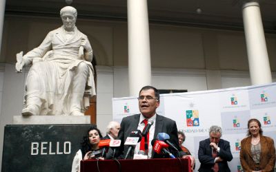 Ennio Vivaldi es reelecto Ennio Vivaldi es reelecto