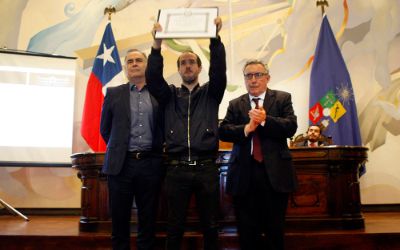 U. de Chile entregó los primeros títulos póstumos 