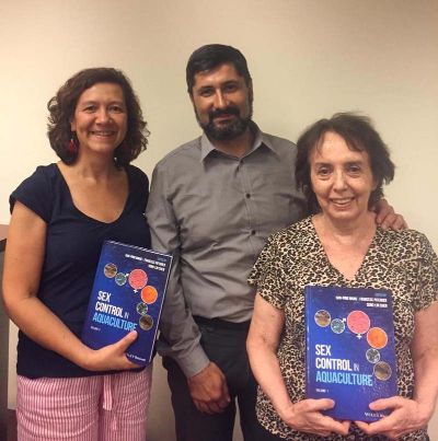 Los académicos Natalia Lam y Cristian Araneda, d junto con la profesora Patricia Iturra, publicaron un capitulo en el libro "Sex Control in Aquaculture".    