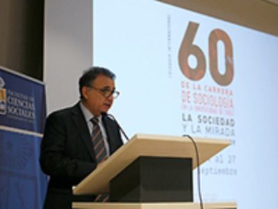 Rector (s) Rafael Epstein inauguró la celebración de los 60 años de la Carrera de Sociología.