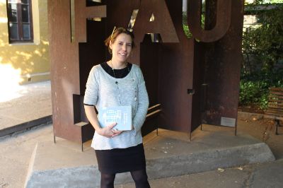 La académica del departamento de Arquitectura FAU, profesora Laura Gallardo Frías.