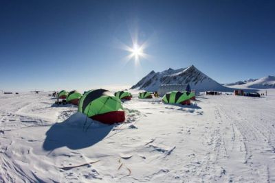 La expedición de los cientìficos es organizada por el Instituto Antártico Chileno (INACH), donde aplicaron diversos trabajos en dicho territorio prístino.