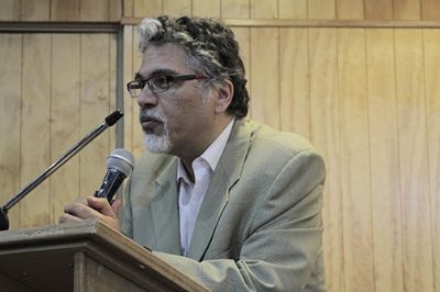 Prof. Guillermo Soto, director del Departamento de Lingüística.