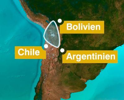 El llamado «triángulo del litio» es una zona geográfica ubicada en América del Sur, en el límite de Argentina, Bolivia y Chile. El salar posee el 25 % de las reservas mundiales de litio.