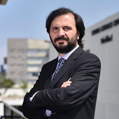 El profesor Cristian Pliscoff, coordinador del Magíster en Gobierno y Gerencia Pública del INAP, es otro de los investigadores del proyecto.