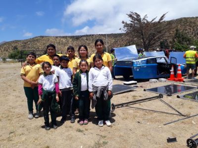 Alumnos de la Escuela Padre Pablo Diehl, se acercaron a conocer al Eolian en Mantos de Hornillos, Región de Coquimbo. 