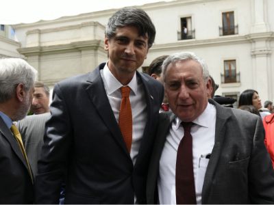 El rector de la Universidad de Chile, doctor Ennio Vivaldi, se mostró muy confiado en lo que será la gestión del ministro Couve. 