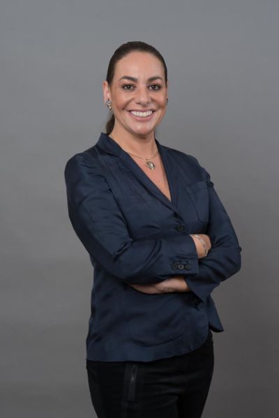 Gabriela Salvador es ingeniera comercial de la Facultad de Economía y Negocios de la Universidad de Chile