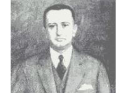 Rector Juvenal Hernández. Durante su rectorado fue aplicado plenamente el Estatuto de 1931.