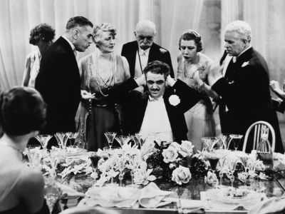 Esta película de René Clair sería la inspiradora de Charles Chaplin para dirigir Tiempos modernos.