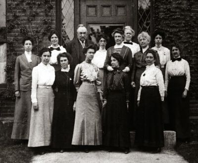 Las mujeres "computadora" del Observatorio de Harvard fueron parte importante de los descubrimientos de la astronomía moderna. 