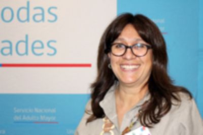  La investigadora de la Red Transdisciplinaria de Envejecimiento, profesora Mónica Nivelo.