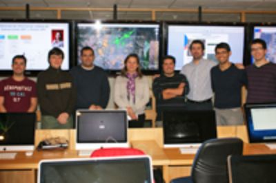 El equipo de investigadores de la Facultad de Ciencias Físicas y Matemáticas de la U. de Chile.