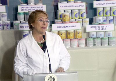 La Presidenta Bachelet destacó la labor que cumple el INTA en investigación y tratamiento de enfermedades metabólicas.