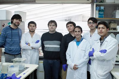 Catorce estudiantes de 1ro a 5to año de la carrera de Ingeniería en Biotecnología Molecular, son parte del equipo que diseñó este nuevo dispositivo.