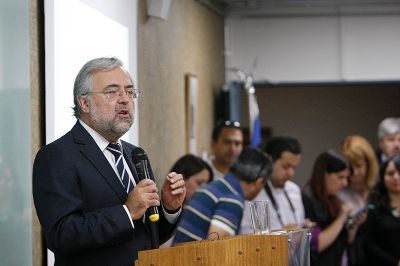 Manuel Kukuljan, relevó la responsabilidad que le cabe a la Universidad de Chile en este como en otros problemas de salud pública.