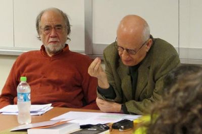 "Las democracias no son los únicos sistemas contemporáneos que sufren de esta complejidad", señaló el académico, quien compartió la mesa con el profesor Manuel Antonio Garretón.
