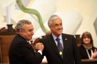 El presidente Sebastián Piñera destacó que la U. de Chile "continúa sirviendo fielmente a esa vocación de excelencia". 