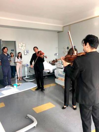 La musicoterapia ha sido una estrategia implementada con éxito en el Hospital Clínico.  
