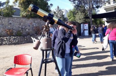 Observatorio Astronómico Cerro Calan realizará charlas y visitas guiadas por sus instalaciones.