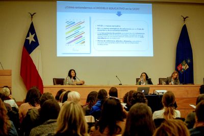 El Modelo educativo "es un documento abierto, flexible y que convoca permanentemente a la reflexión a la luz de los acontecimientos y las necesidades país", como en este caso, destacó Viviana Sobrero.
