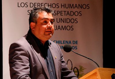 El periodista y director de Radio Universidad de Chile, Patricio López.