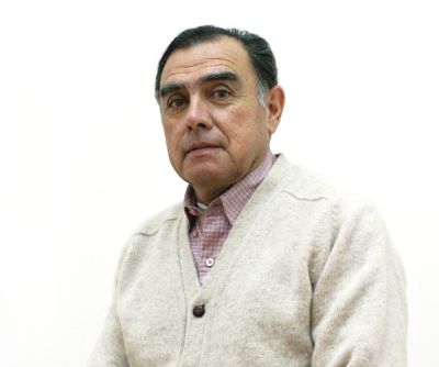 El profesor Alfredo Olivares fue Senador Universitario entre 2006 y 2010.