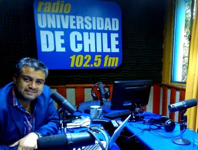 El director de la Radio U. de Chile, Patricio López. 