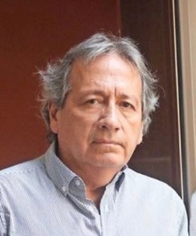 Raúl Villarroel, profesor titular y Encargado de Sustentabilidad de la Facultad de Filosofía y Humanidades de la Universidad de Chile.