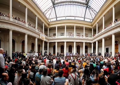 Desde el estallido social, la U. de Chile, ha realizado más de 80 cabildos y una serie de iniciativas que buscan abrir espacios para discutir en torno a los ejes que debe incluir la nueva Constitución