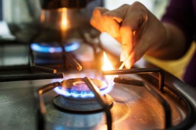 El estudio de la FNE abordó la situación del gas licuado del petróleo (GLP) y el gas natural (GN), segmentos donde el trabajo da cuenta de un acaparamiento por parte de las grandes empresas.