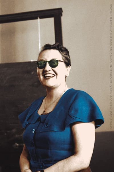 Marta Brunet fue la segunda mujer en recibir el Premio Nacional de Literatura, en 1961. Foto: Iluminación digital de Andrea Durán / Archivo Central Andrés Bello.